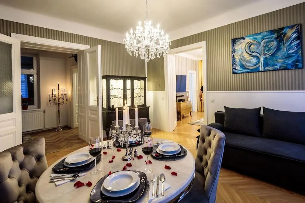 Sophie'S Place Augarten - Lifestyle City Apartments Vienna Parking