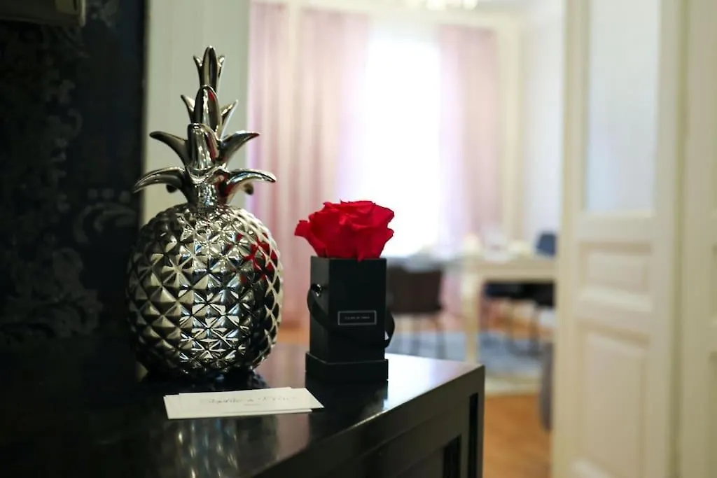 Sophie'S Place Augarten - Lifestyle City Apartments Vienna Parking
