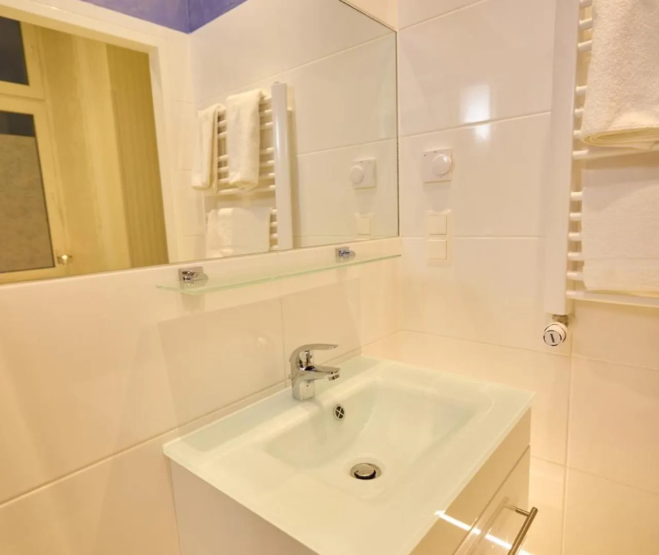 Sophie'S Place Augarten - Lifestyle City Apartments Vienna Parking Austria